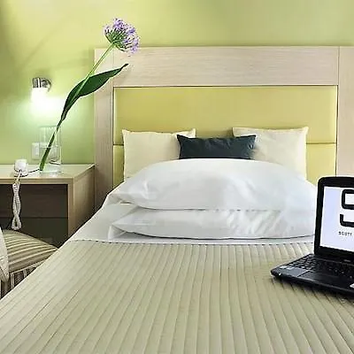 Hotel Scott House Rome 3*,